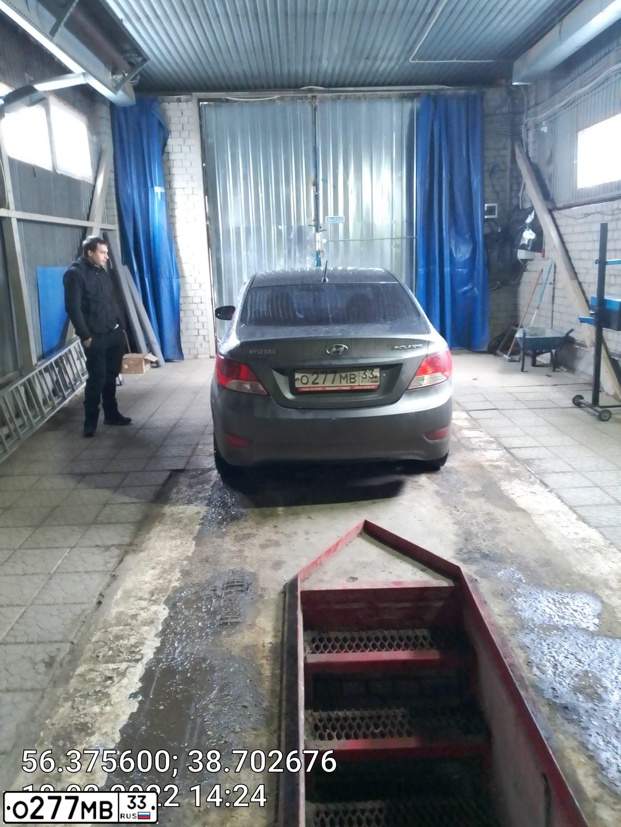 Фото автомобиля HYUNDAI SOLARIS, 2011 — госномер О277МВ33. Цвет: ЧЕРНО-СЕРЫЙ