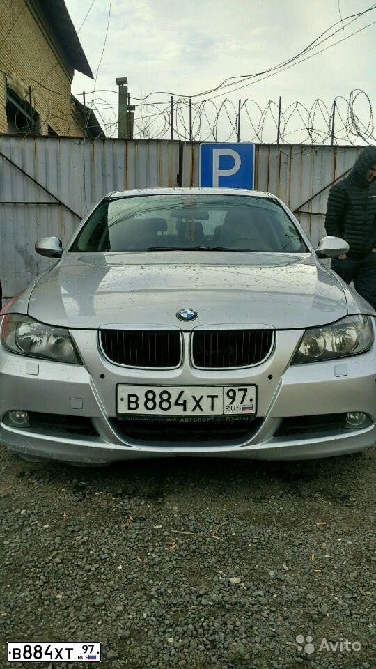 Фото автомобиля BMW SERIE 3, 2005 — госномер В884ХТ97. Цвет: СЕРЕБРИСТЫЙ