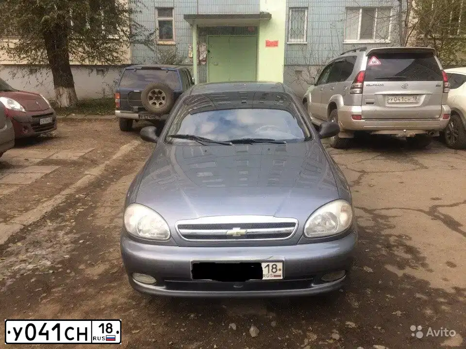 Фото автомобиля TOYOTA LANDCRUISER, 2008 — госномер У041СН18. Цвет: СЕРЕБРИСТЫЙ