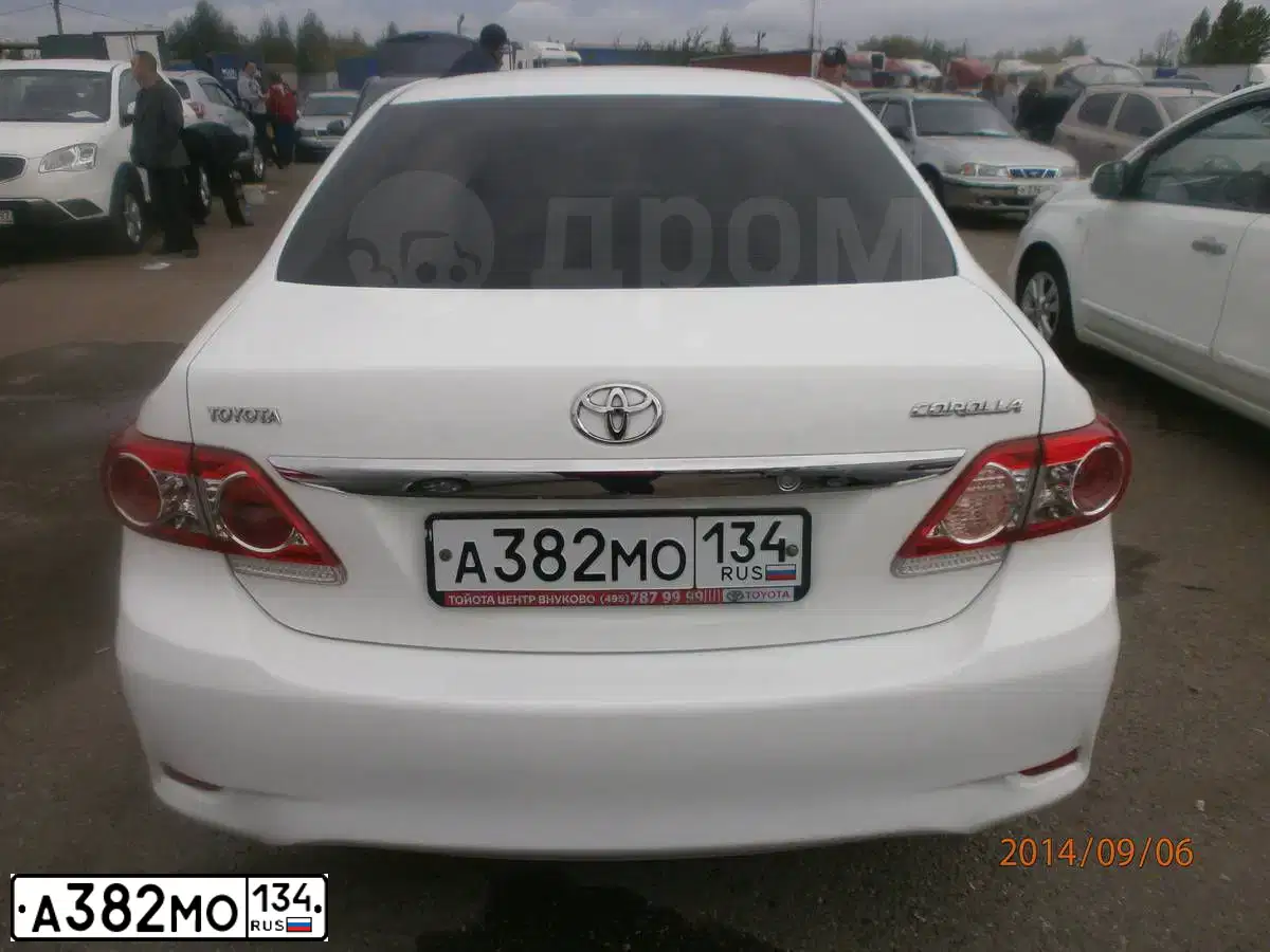 Фото автомобиля TOYOTA COROLLA, 2012 — госномер В333ТА116. Цвет: Белый