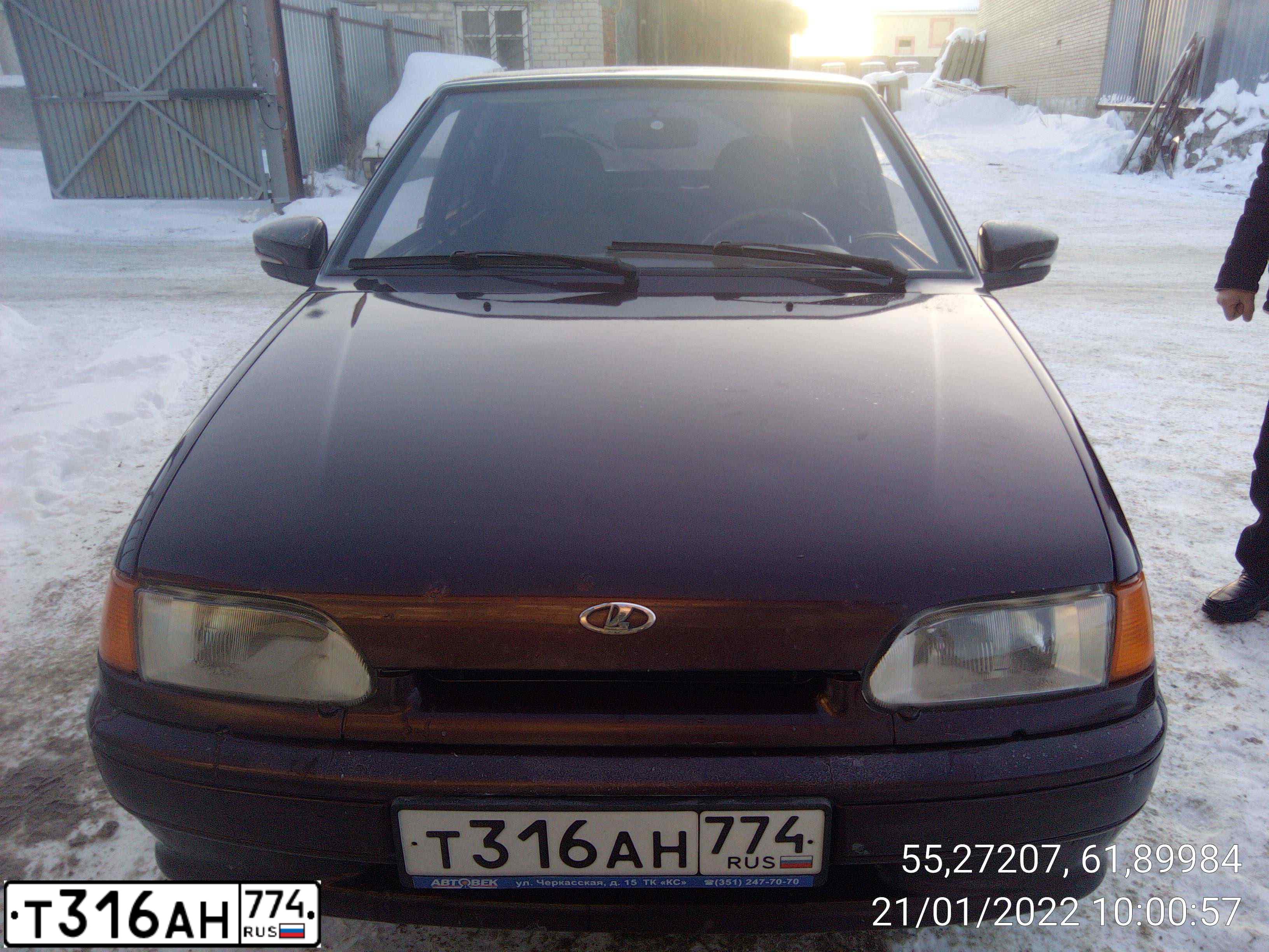 Фото автомобиля LADA 2114 SAMARA, 2011 — госномер К281КХ774. Цвет: ТЕМНО-ВИШНЕВЫЙ
