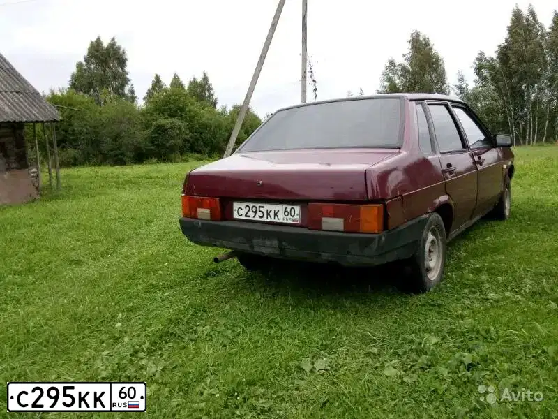 Фото автомобиля LADA 2109 SAMARA, 2000 — госномер С295КК60. Цвет: Вишневый