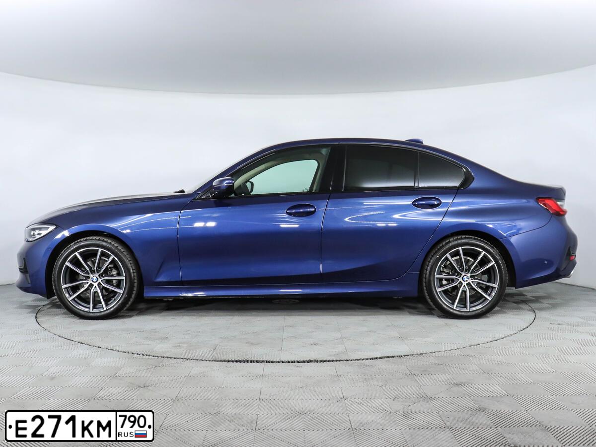 Фото автомобиля BMW 318D, 2021 — госномер М208КУ136. Цвет: синий