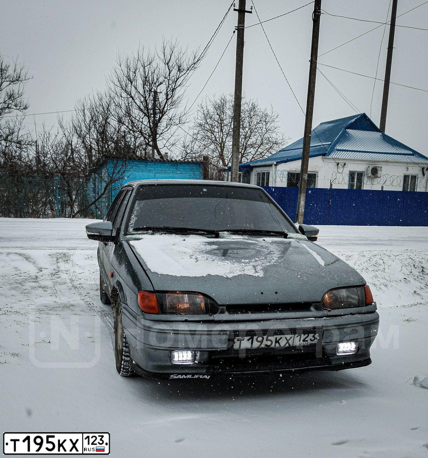 Фото автомобиля LADA 2115 SAMARA, 2005 — госномер Т195КХ123. Цвет: СЕРО-ЗЕЛЕНЫЙ МЕТАЛ