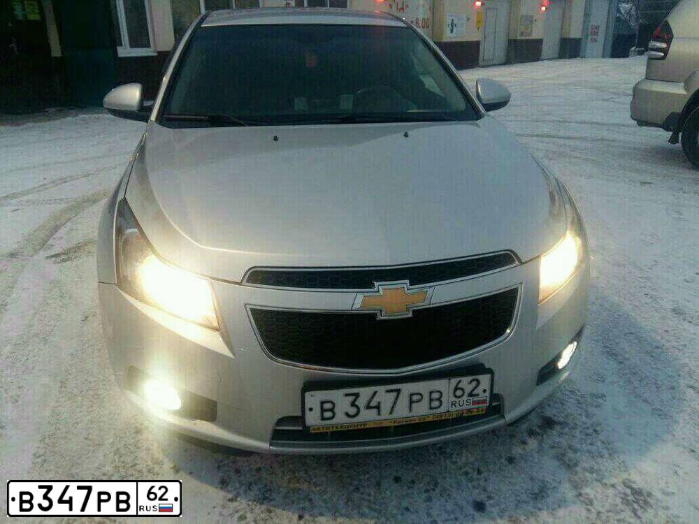 Фото автомобиля CHEVROLET CRUZE, 2011 — госномер Х457АВ761. Цвет: СЕРЕБРИСТЫЙ МЕТАЛЛИК
