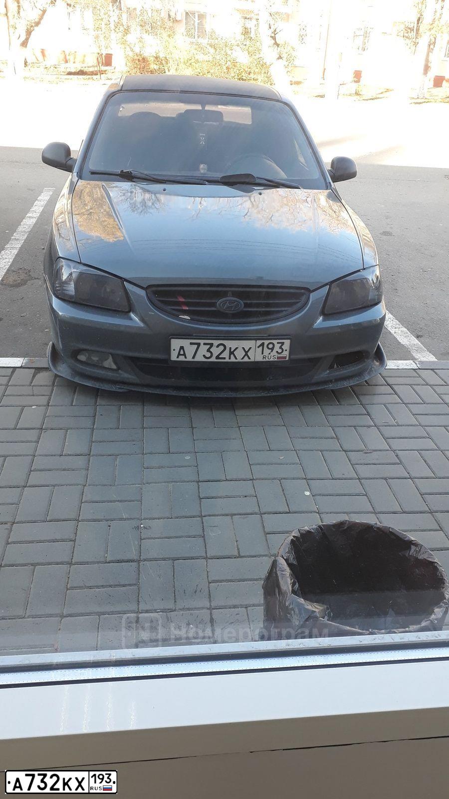 Фото автомобиля TAGAZ ACCENT, 2005 — госномер А732КХ193. Цвет: СЕРЫЙ