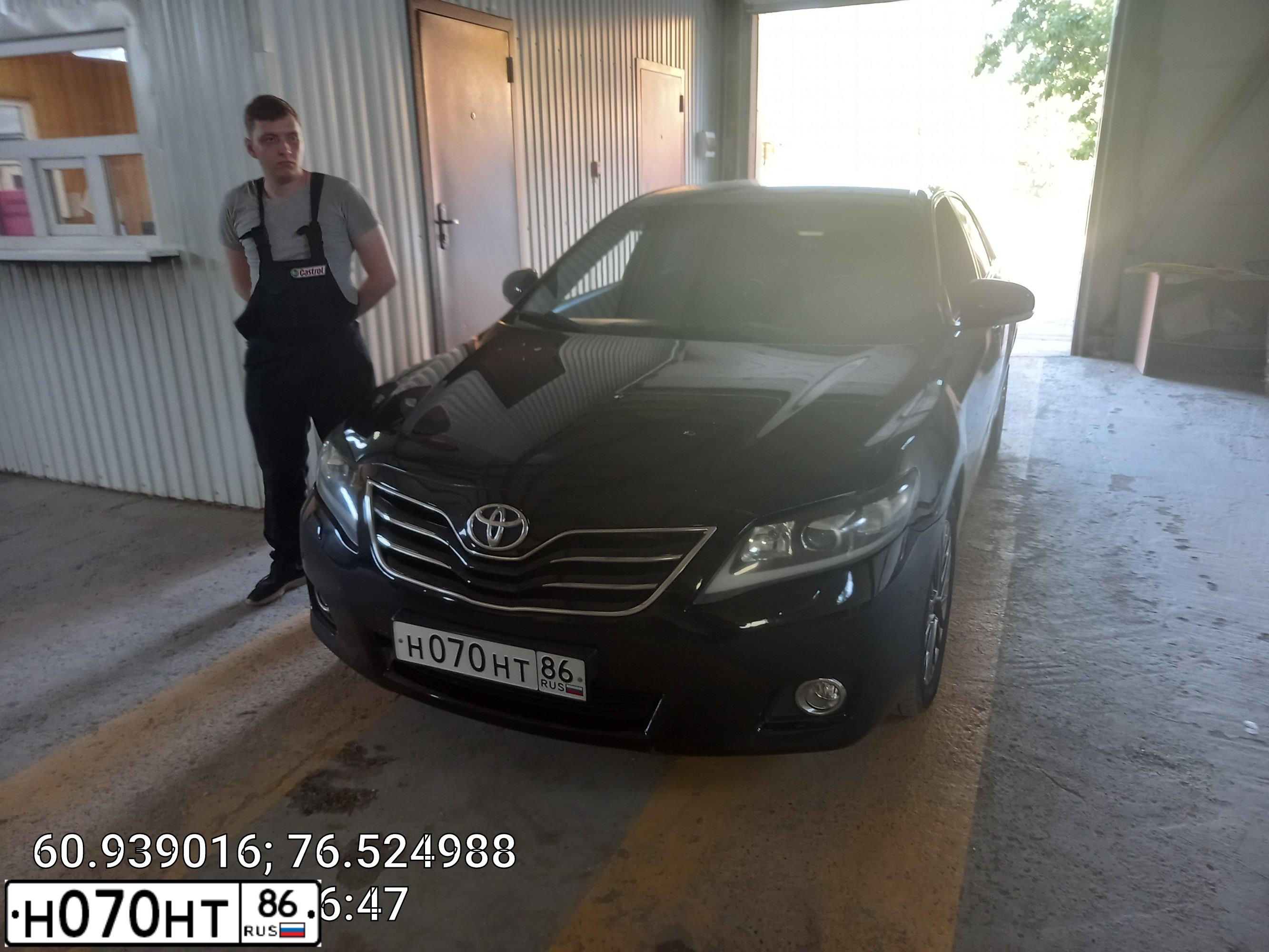 Фото автомобиля LEXUS GX, 2009 — госномер Р700ОМ142. Цвет: ПЕРЛАМУТРОВО-БЕЛЫЙ