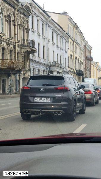 Фото автомобиля LDV V MAXUS, 2009 — госномер О828ОМ178. Цвет: СЕРЫЙ
