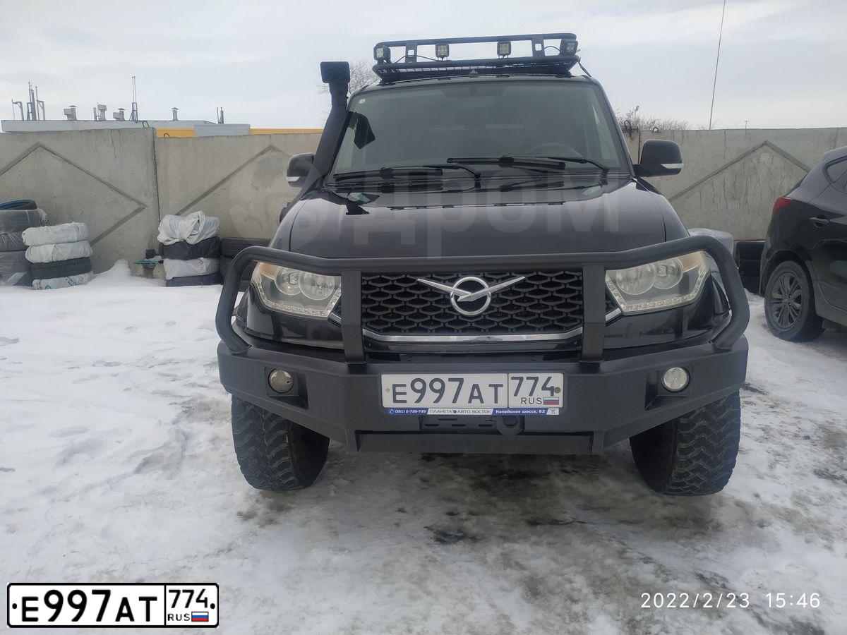 Фото автомобиля UAZ 3163 PATRIOT, 2017 — госномер О738ОО174. Цвет: ЧЕРНЫЙ