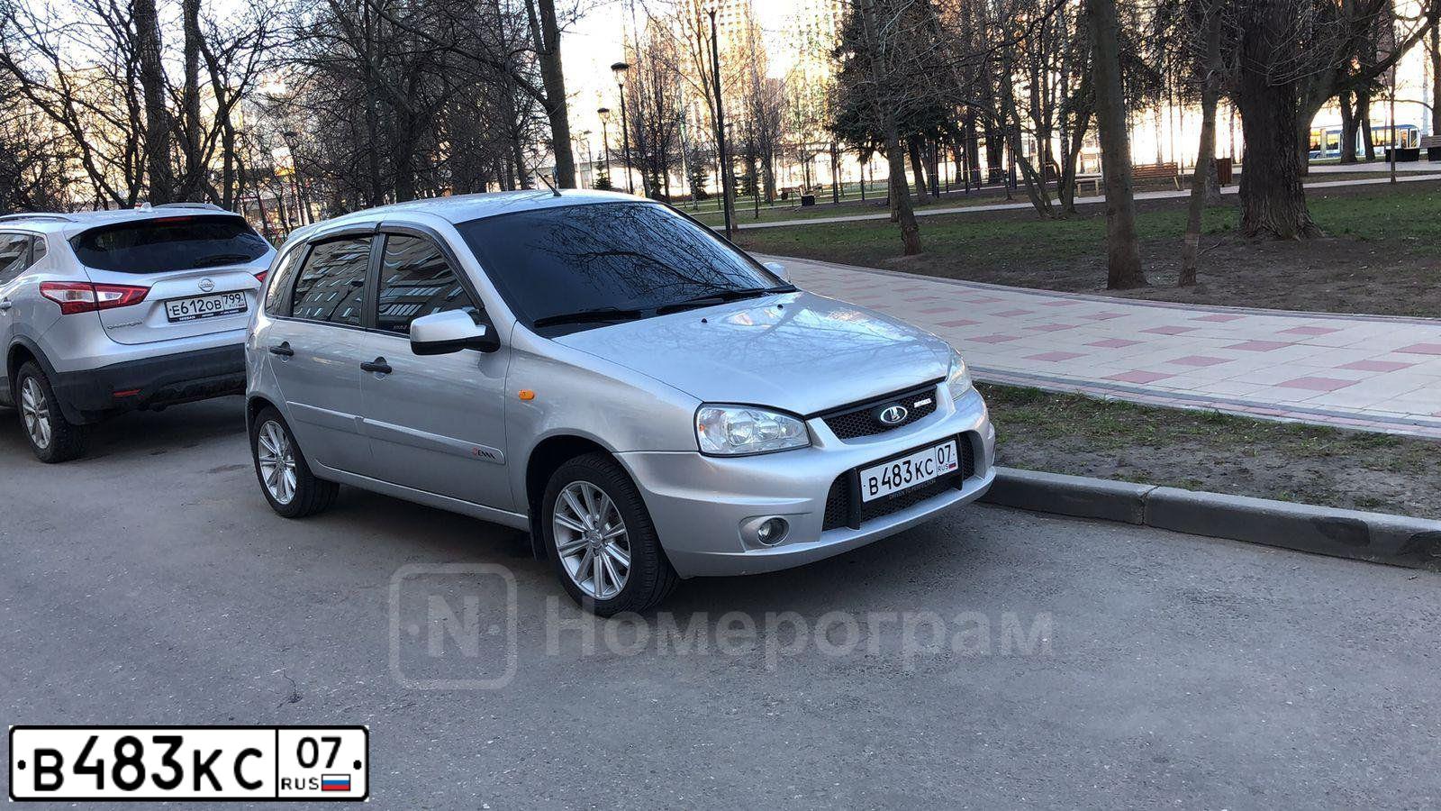 Фото автомобиля LADA KALINA, 2011 — госномер А895МТ15. Цвет: Серебристый