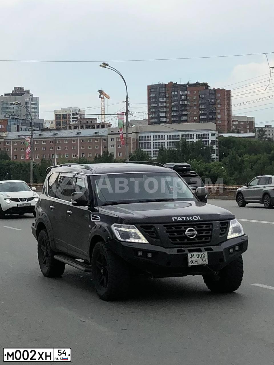 Фото автомобиля TOYOTA LANDCRUISER 200, 2008 — госномер Т327ОХ55