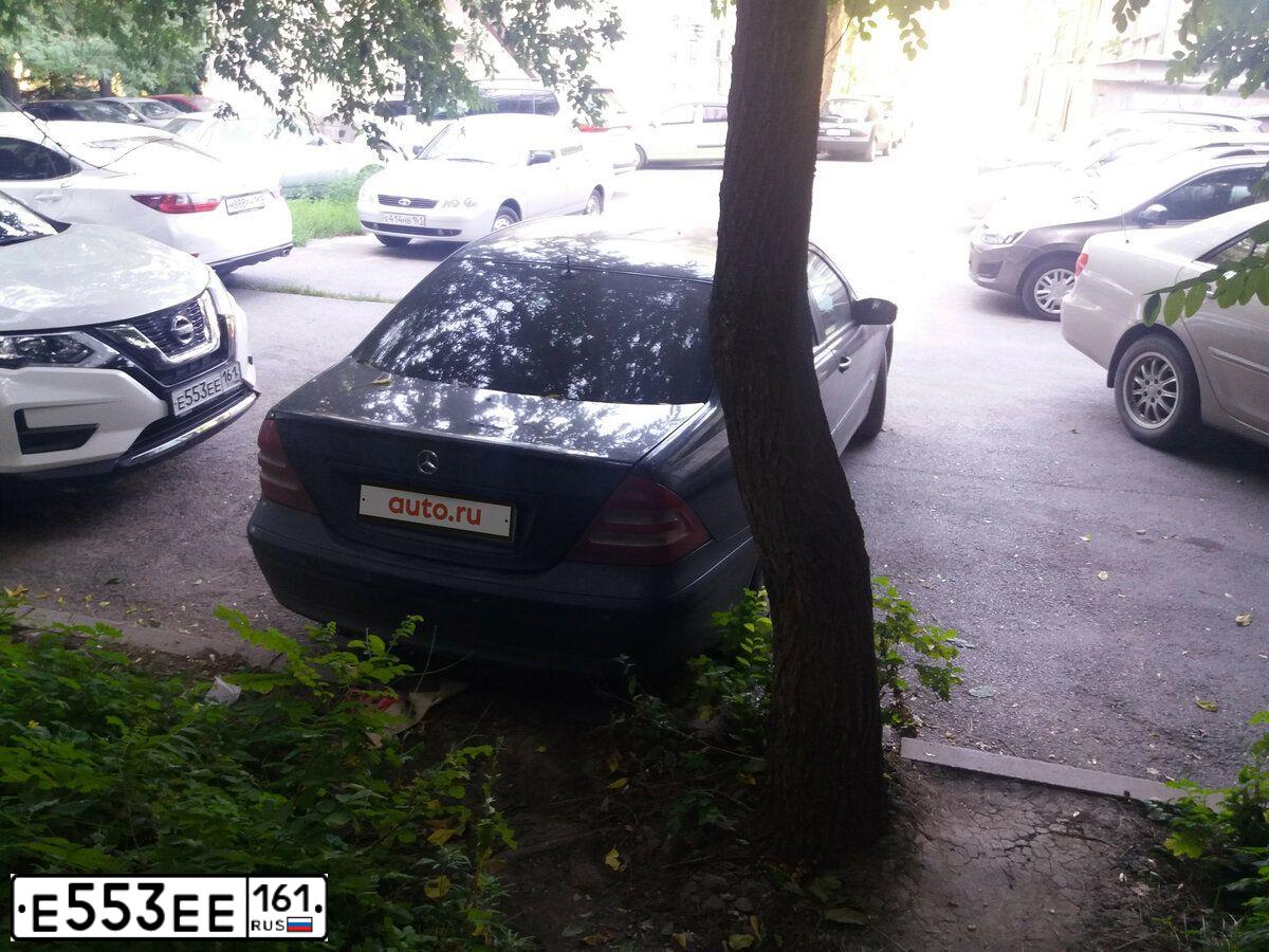 Фото автомобиля NISSAN QASHQAI, 2013 — госномер Е553ЕЕ161. Цвет: Белый