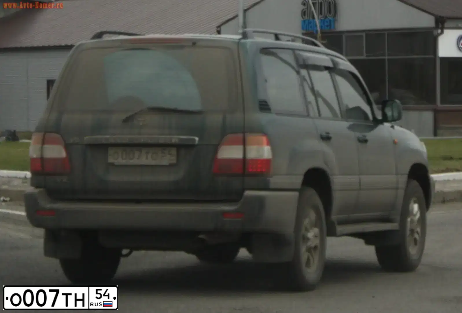 Фото автомобиля MERCEDES GL-KLASSE, 2014 — госномер О007ТН54. Цвет: ЧЕРНЫЙ