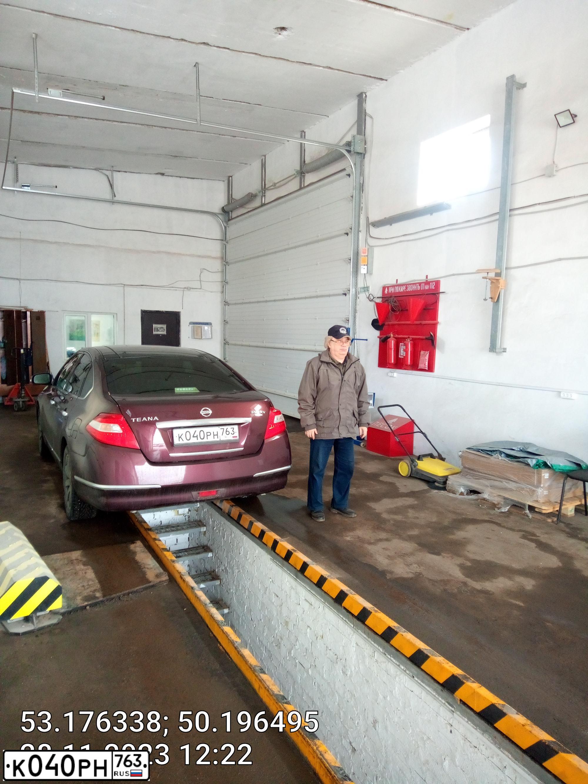 Фото автомобиля NISSAN TEANA, 2008 — госномер А100НВ163. Цвет: ТЕМНО-БОРДОВЫЙ