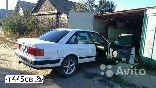 Фото автомобиля AUDI 100, 1994 — госномер К900АА134. Цвет: Белый