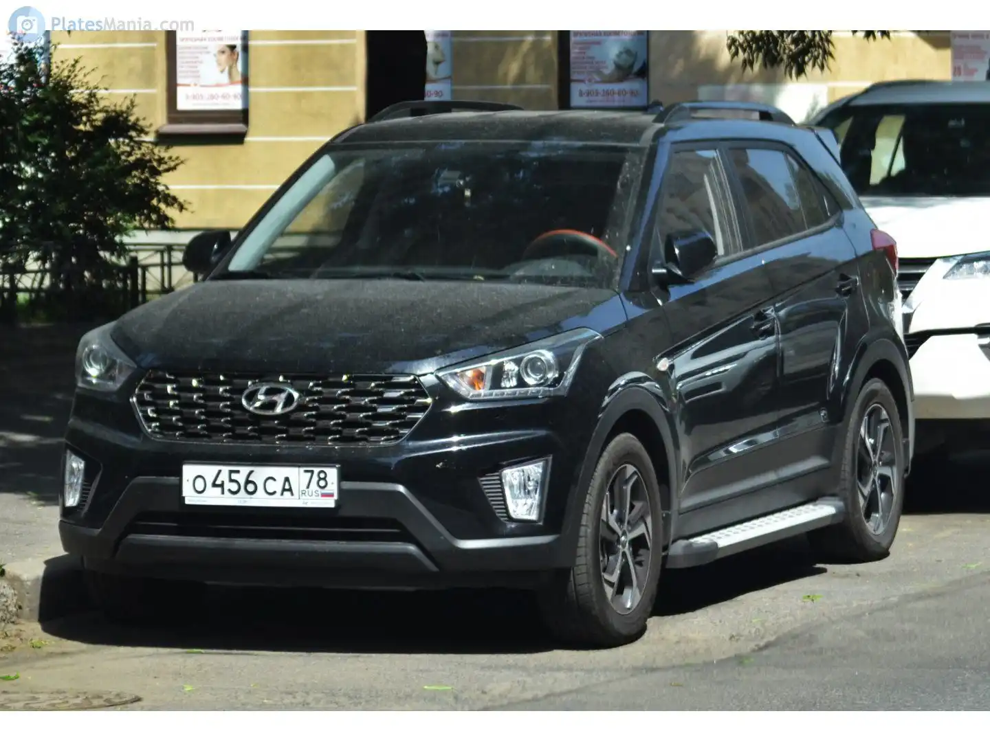 Фото автомобиля FORD FOCUS, 2004 — госномер К433АУ198. Цвет: ТЕМНО-СИНИЙ