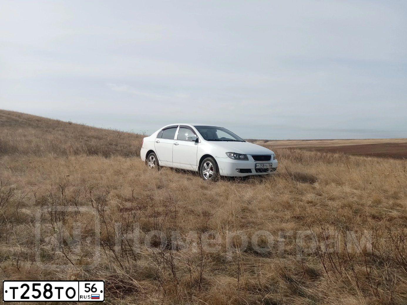 Фото автомобиля LIFAN SOLANO, 2012 — госномер Т258ТО56. Цвет: Белый