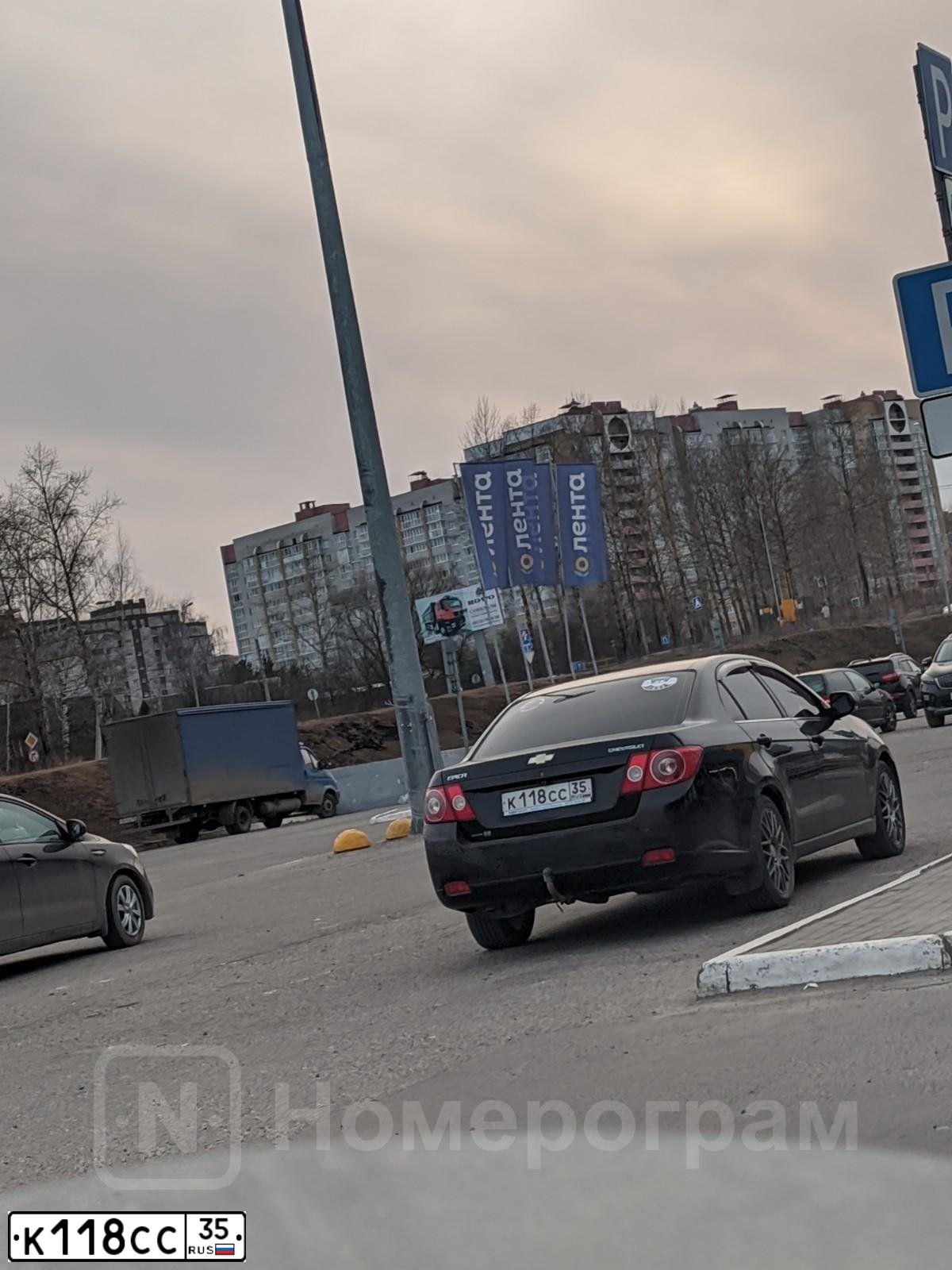 Фото автомобиля CHEVROLET EPICA, 2008 — госномер К118СС35. Цвет: ЧЕРНЫЙ