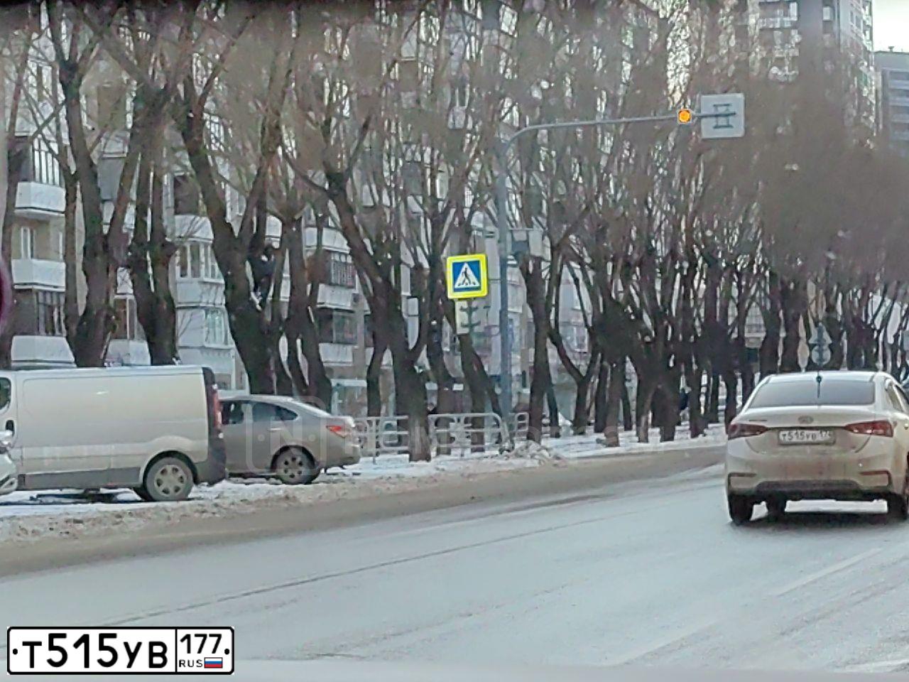 Фото автомобиля ACURA MDX, 2007 — госномер Р189КО198. Цвет: ЧЕРНЫЙ