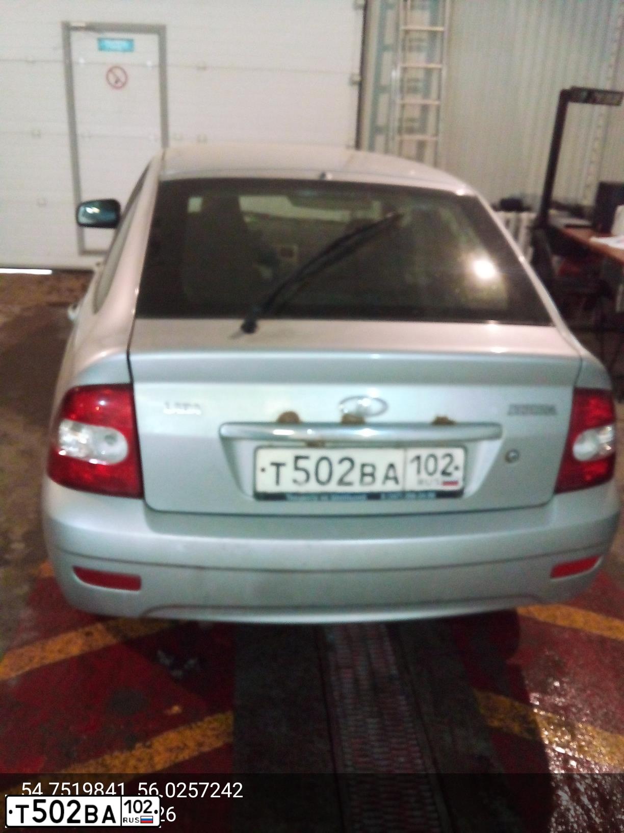 Фото автомобиля VAZ 2172 PRIORA, 2011 — госномер Т502ВА102. Цвет: СВЕТЛО-СЕРЕБРИСТЫЙ МЕТАЛЛ
