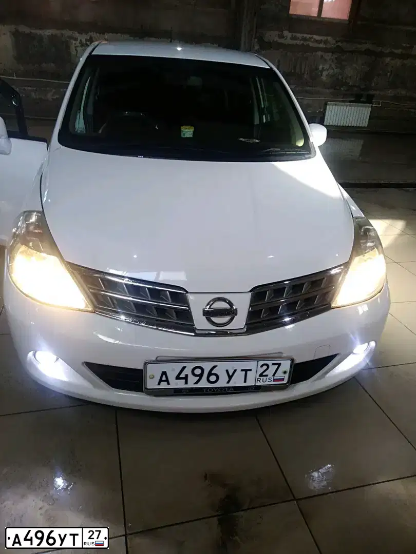 Фото автомобиля NISSAN TIIDA, 2006 — госномер А496УТ27