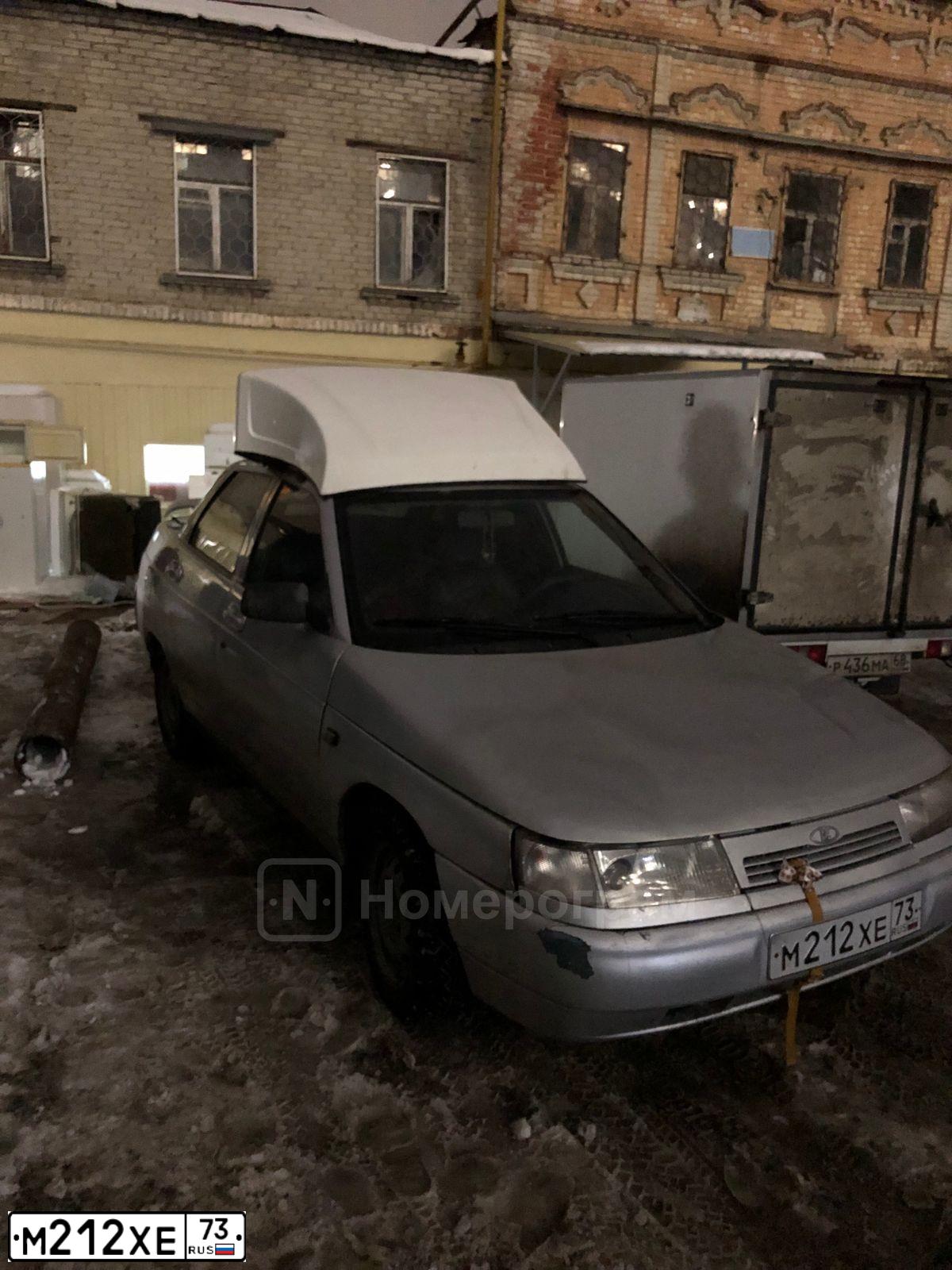 Фото автомобиля LADA 2110, 2004 — госномер М316ТХ164. Цвет: Серебристый