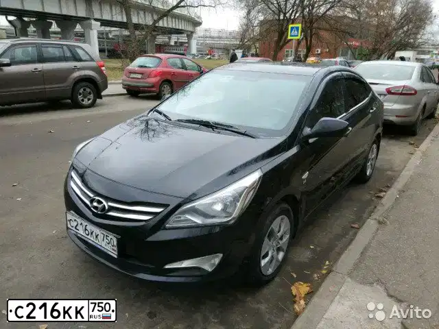 Фото автомобиля HYUNDAI SOLARIS, 2014 — госномер А370ТХ161. Цвет: ЧЕРНЫЙ
