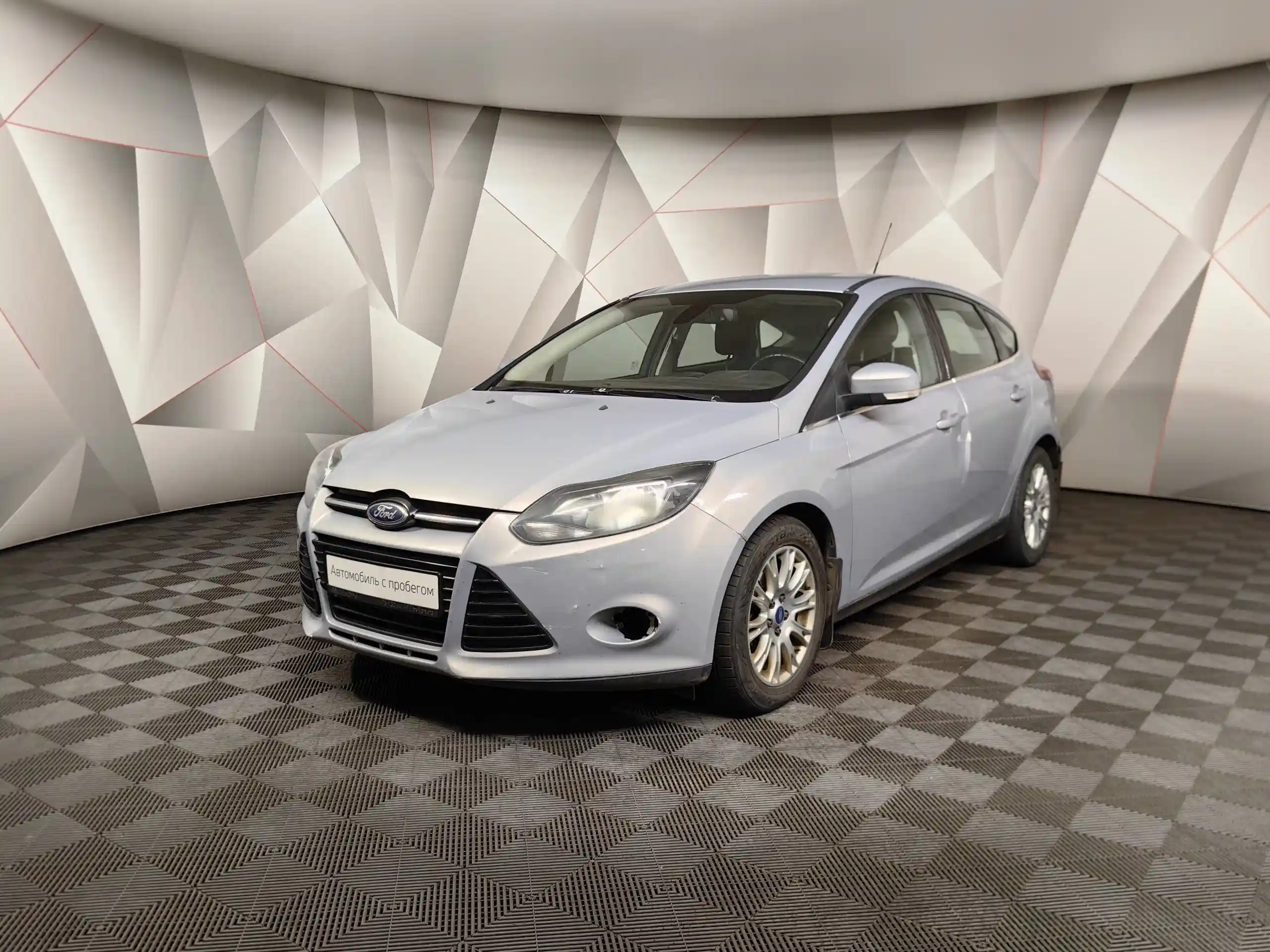 Фото автомобиля FORD FOCUS, 2013 — госномер М967СС13. Цвет: Серо-голубой