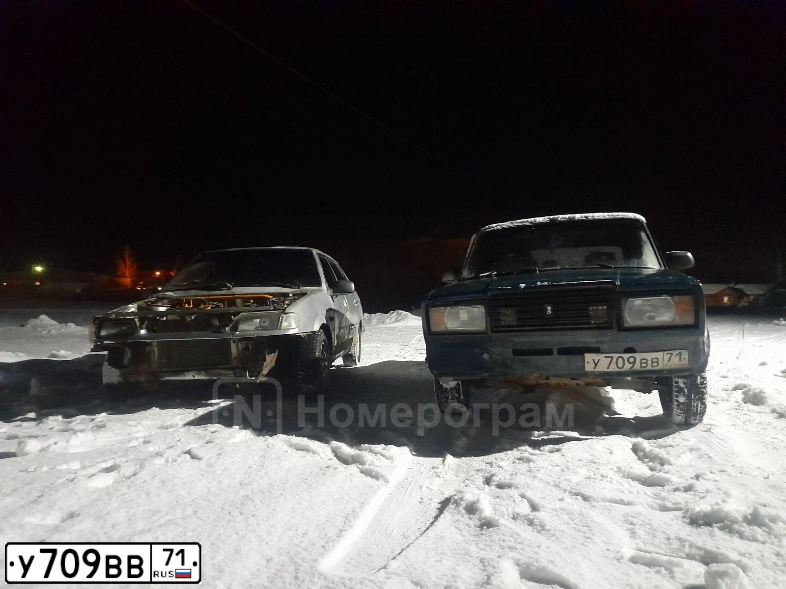 Фото автомобиля LADA 2107 LADA, 2005 — госномер У709ВВ71. Цвет: сине-зеленый