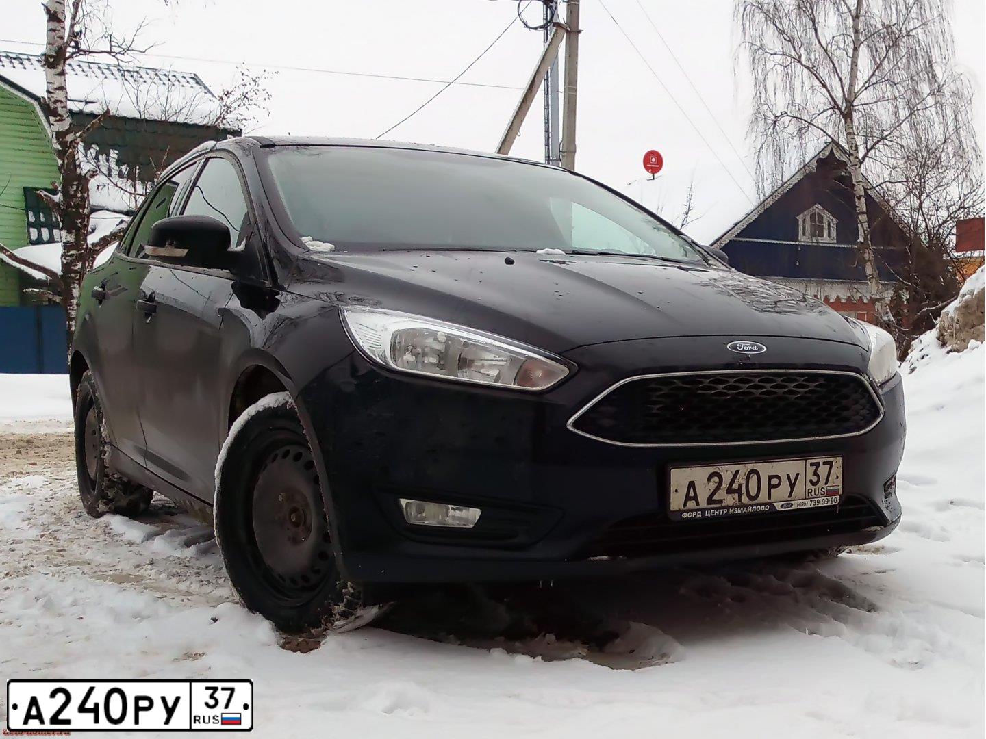 Фото автомобиля FORD FOCUS, 2017 — госномер А240РУ37. Цвет: ЧЕРНЫЙ