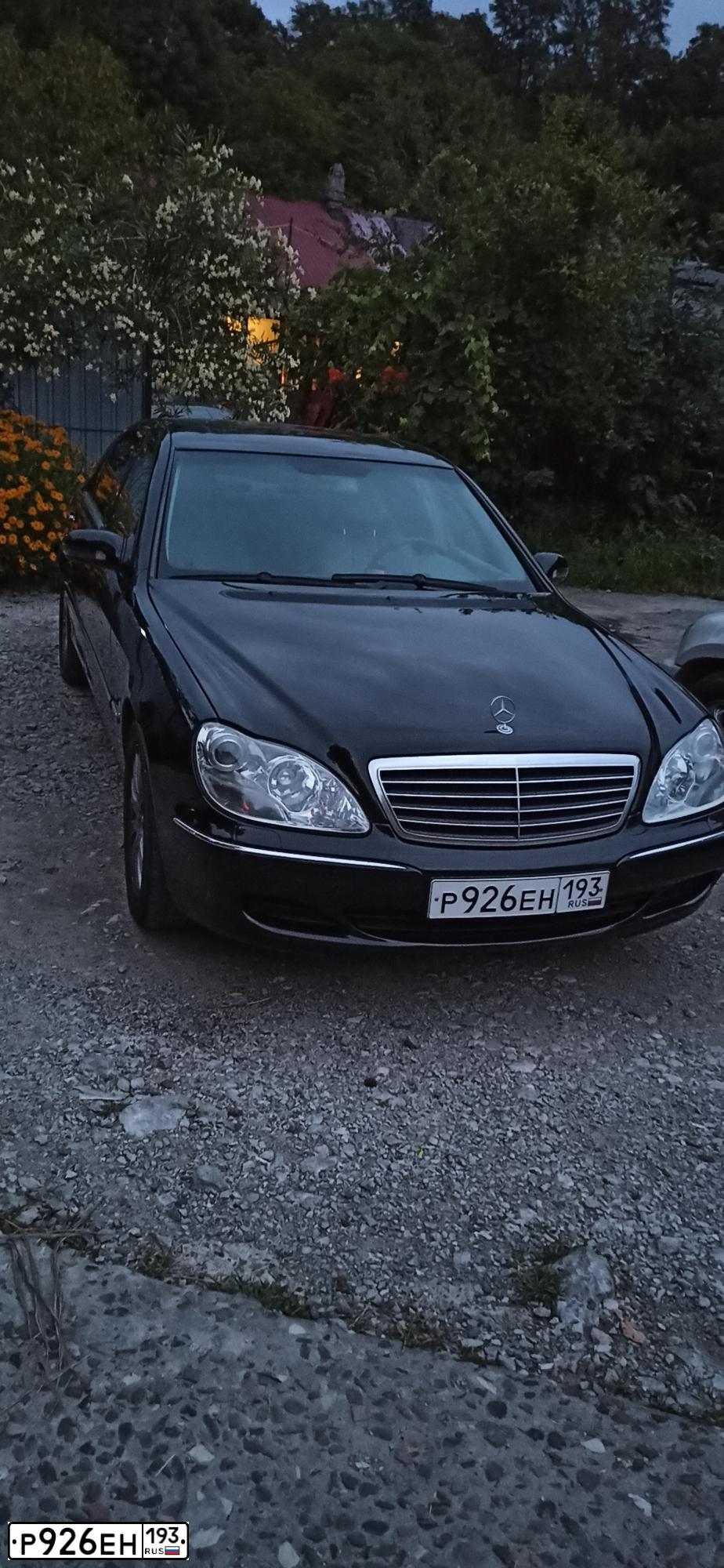Фото автомобиля MERCEDES S-KLASSE, 2002 — госномер С844ОР34. Цвет: ЧЕРНЫЙ