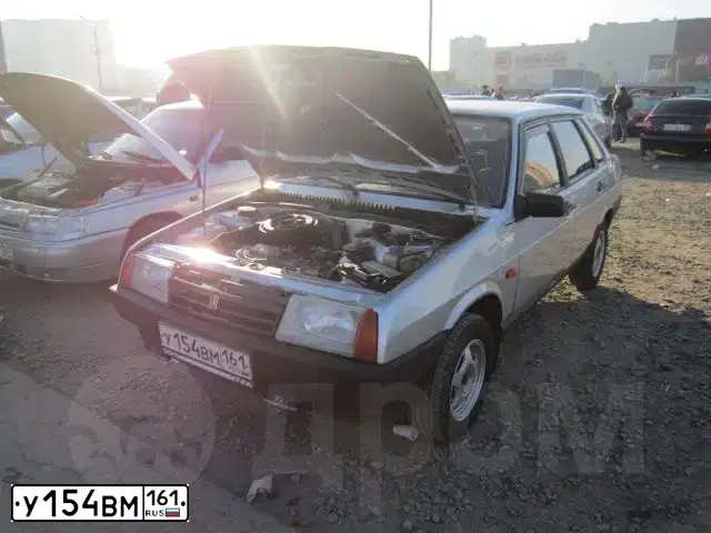 Фото автомобиля LADA 2109 SAMARA, 2001 — госномер У154ВМ161. Цвет: СЕРЕБРИСТЫЙ