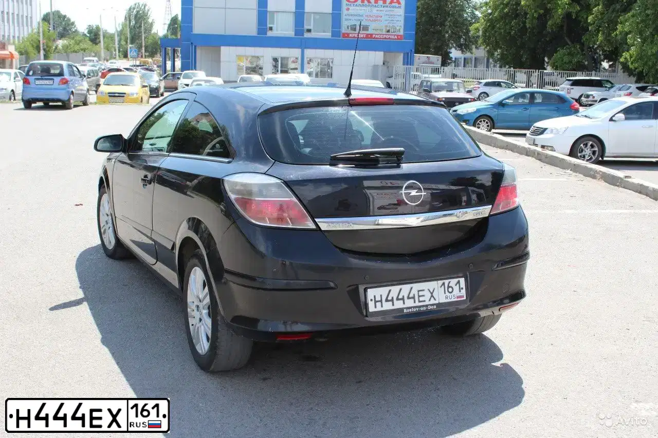 Фото автомобиля OPEL ASTRA, 2008 — госномер А767ВТ323. Цвет: ЧЕРНЫЙ
