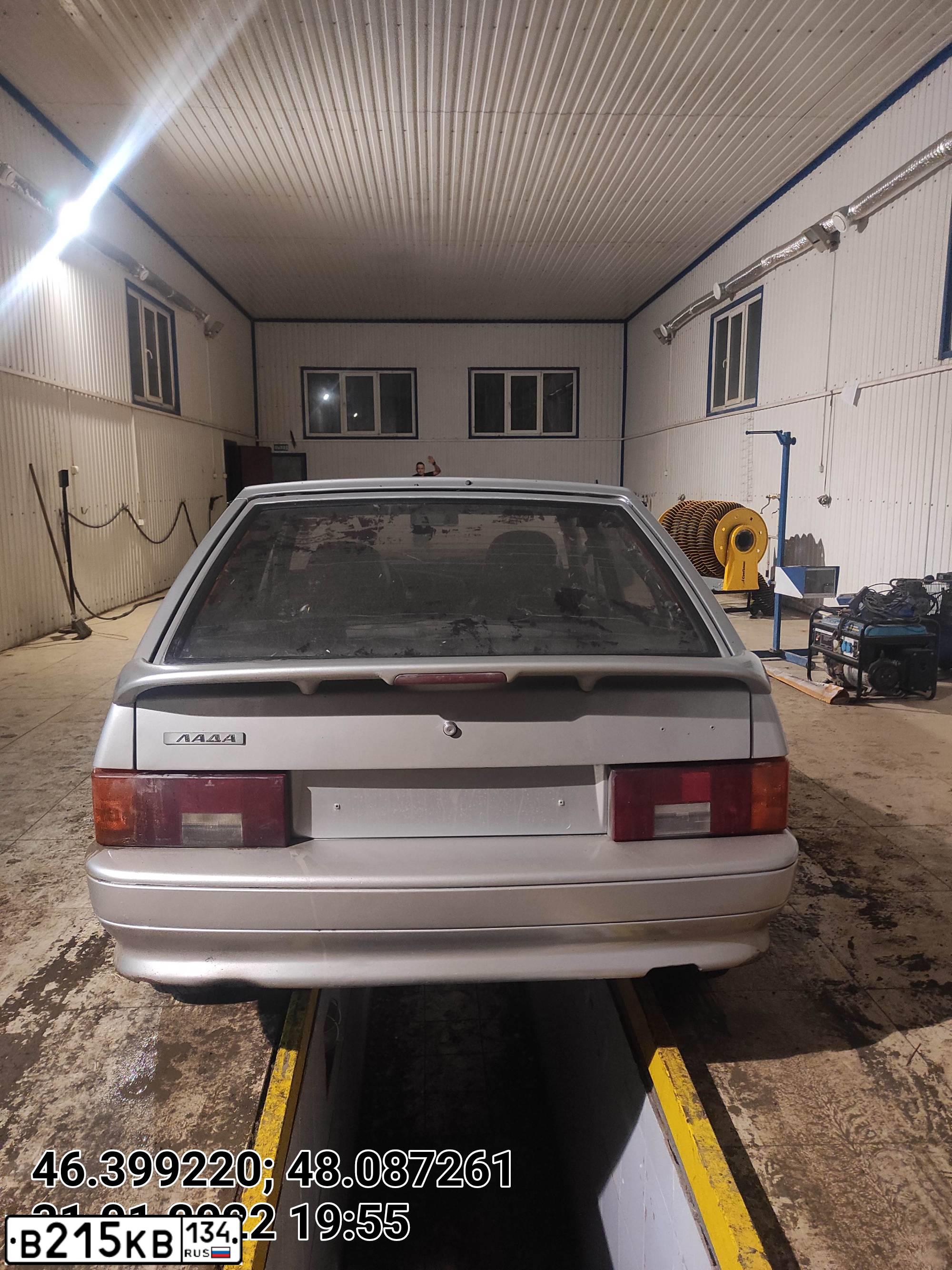 Фото автомобиля LADA 2114 SAMARA, 2007 — госномер В757НВ30. Цвет: СВЕТЛО СЕРЕБРИСТЫЙ МЕТАЛЛ