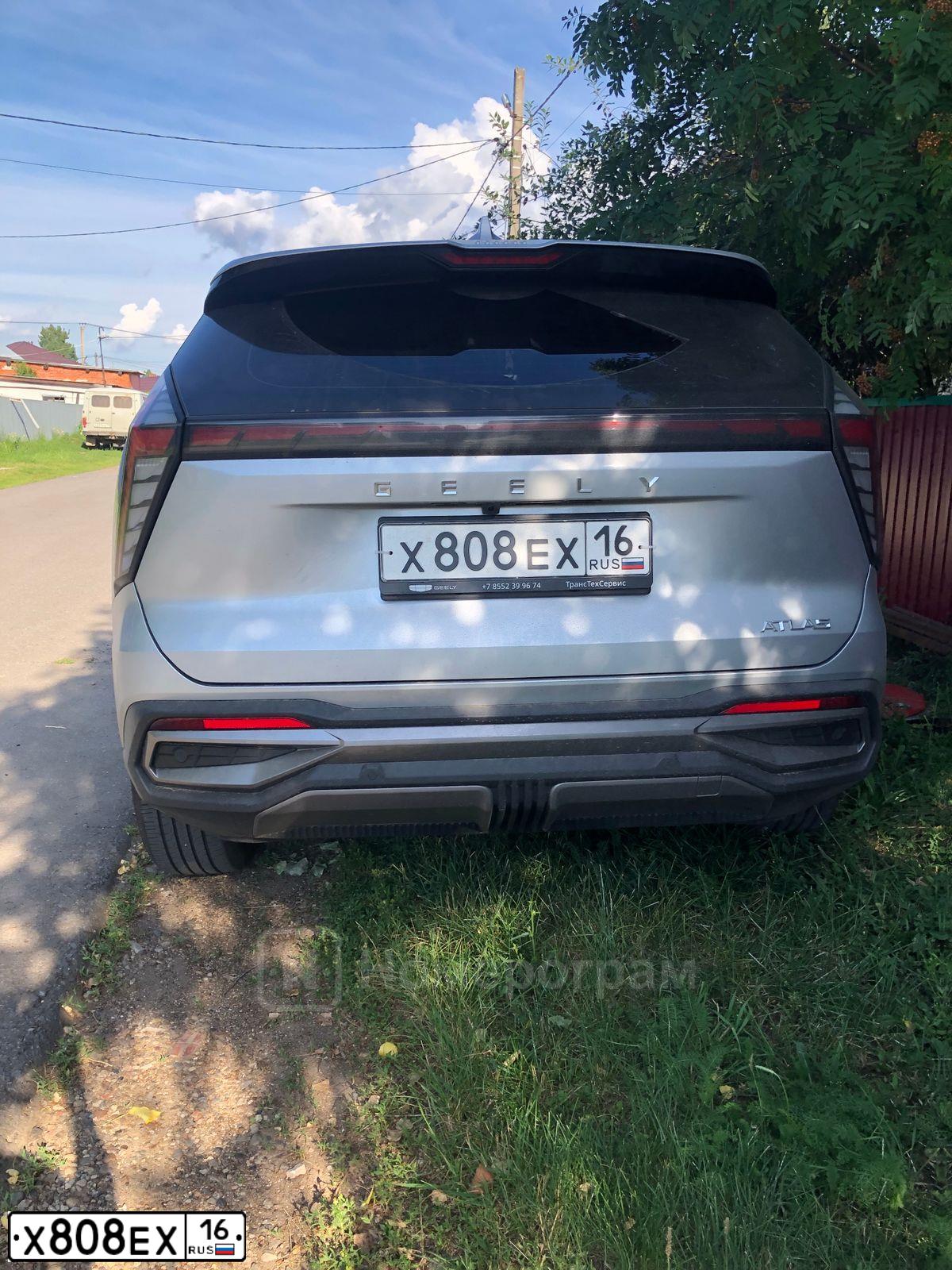 Фото автомобиля SKODA RAPID, 2016 — госномер Х808ЕХ16. Цвет: СЕРЕБРИСТЫЙ