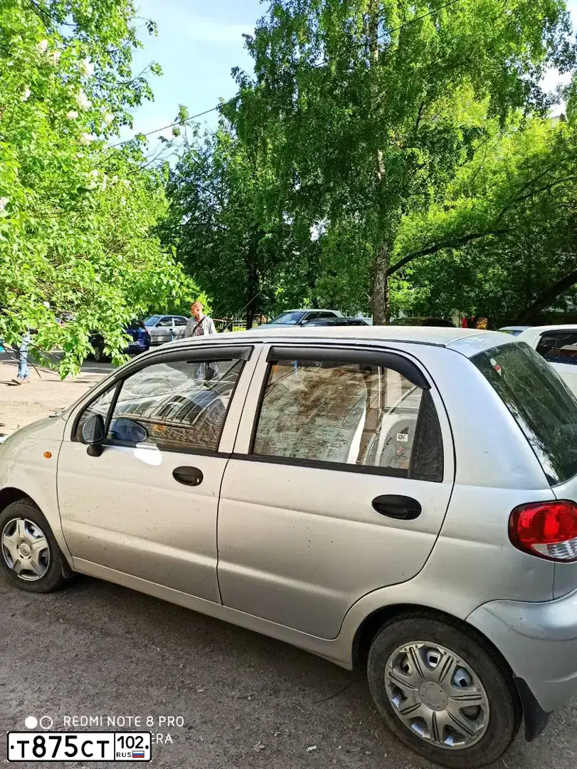 Фото автомобиля ДЭУ МАТIZ, 2011 — госномер Т875СТ102. Цвет: СЕРЕБРИСТЫЙ