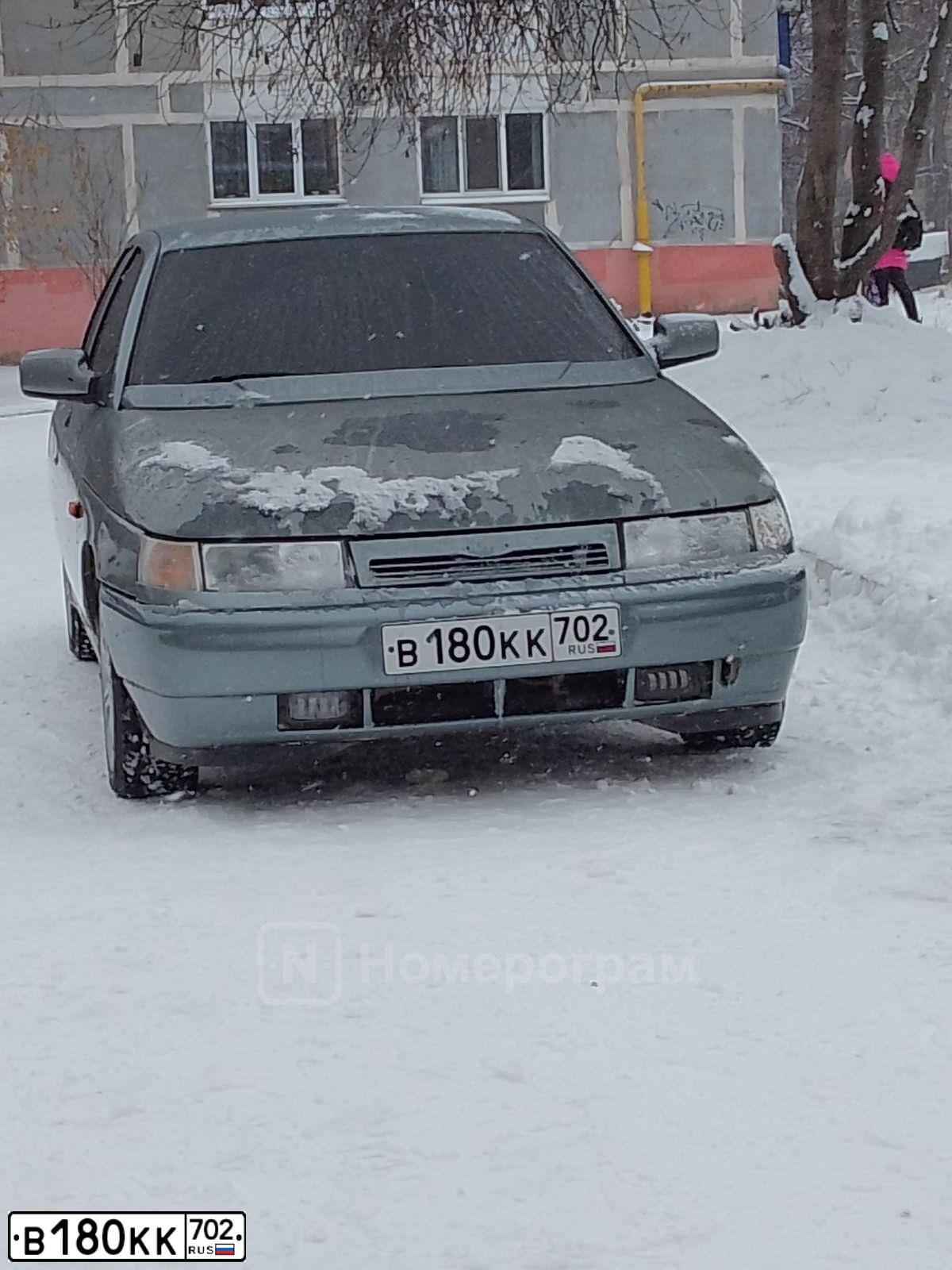 Фото автомобиля LADA 2112, 2007 — госномер М260РА702. Цвет: СРЕДНИЙ СЕРО ЗЕЛЕНЫЙ МЕТА