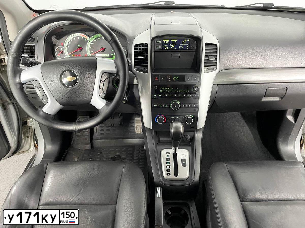 Фото автомобиля CHEVROLET CAPTIVA, 2007 — госномер А420НУ252. Цвет: СЕРЕБРИСТЫЙ