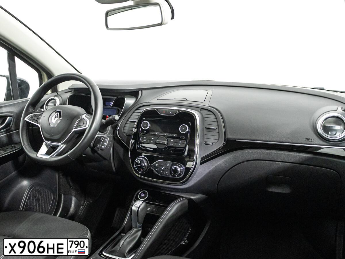 Фото автомобиля RENAULT KAPTUR, 2020 — госномер С414КН198