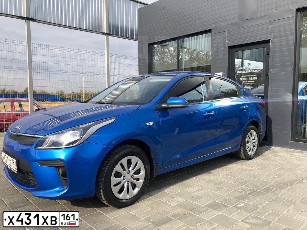 Фото автомобиля KIA RIO, 2017 — госномер В751ЕУ09. Цвет: синий