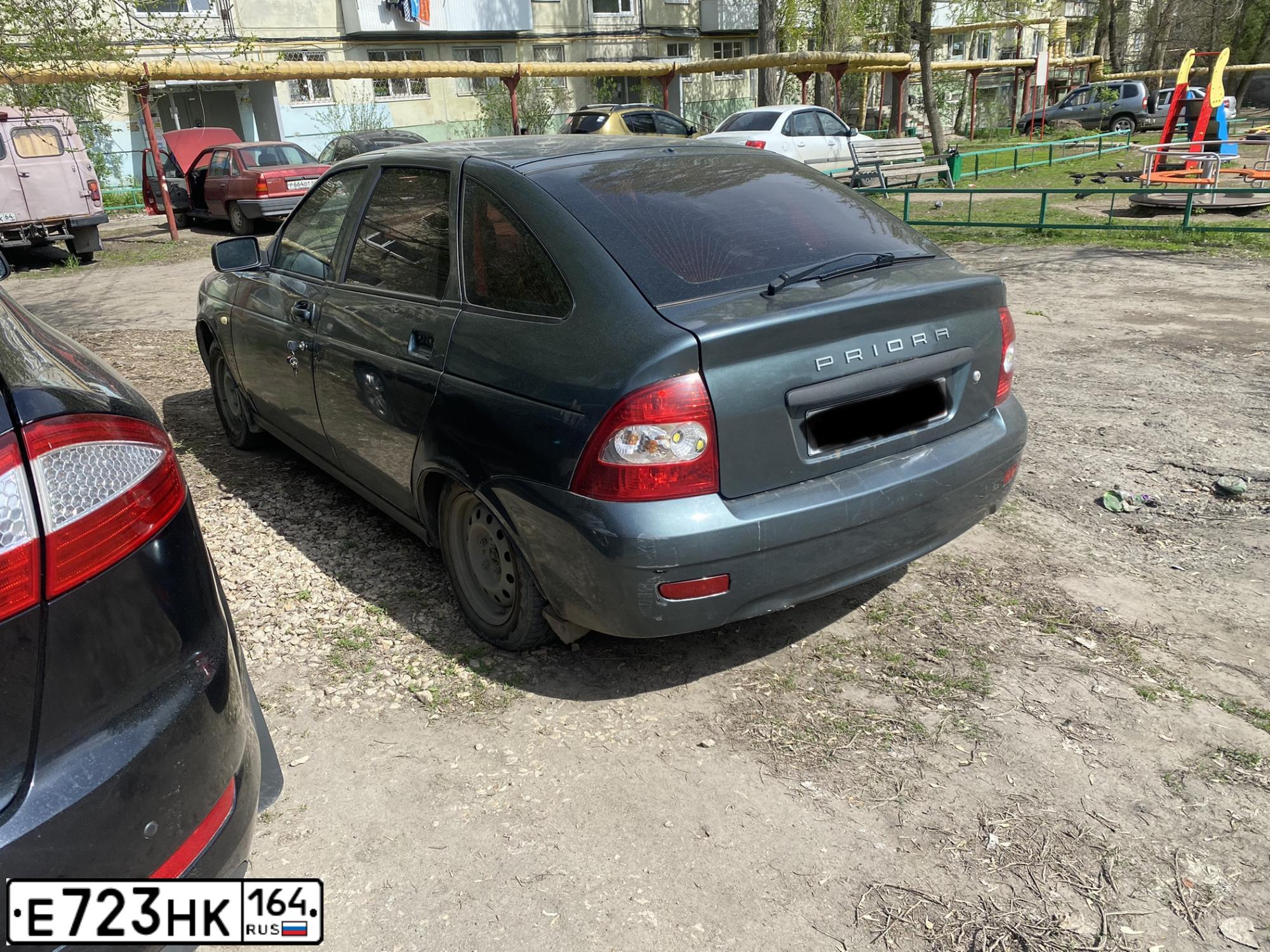 Фото автомобиля LADA 2172 PRIORA, 2009 — госномер Е723НК164. Цвет: СЕРО-СИНЕ-ЗЕЛЕНЫЙ