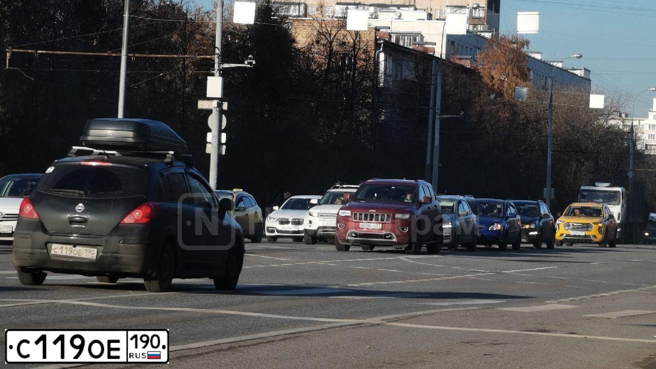 Фото автомобиля NISSAN TIIDA, 2007 — госномер А766ХТ252