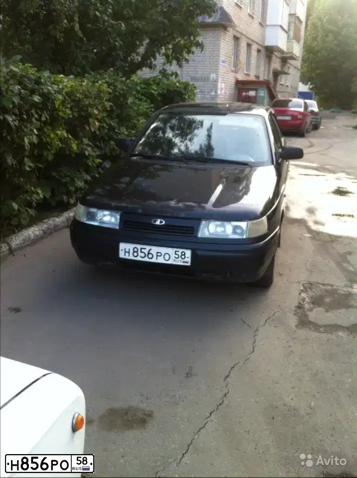 Фото автомобиля LADA 2112, 2008 — госномер М807НР142. Цвет: Сине-Черный