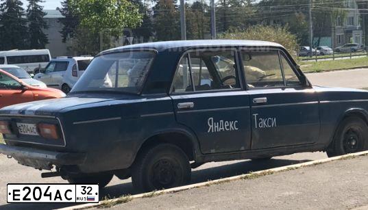 Фото автомобиля LADA 2106, 2001 — госномер Р834ВТ32. Цвет: СИНЕ-ЗЕЛЕНЫЙ