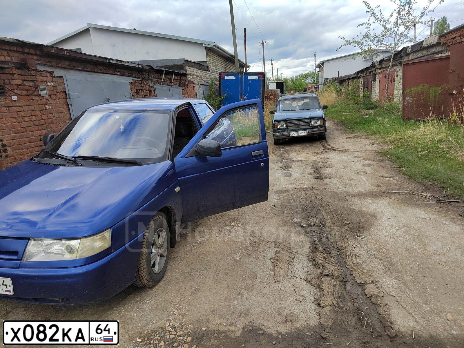 Фото автомобиля SKODA SUPERB, 2008 — госномер Р666АЕ64. Цвет: ЧЕРНЫЙ