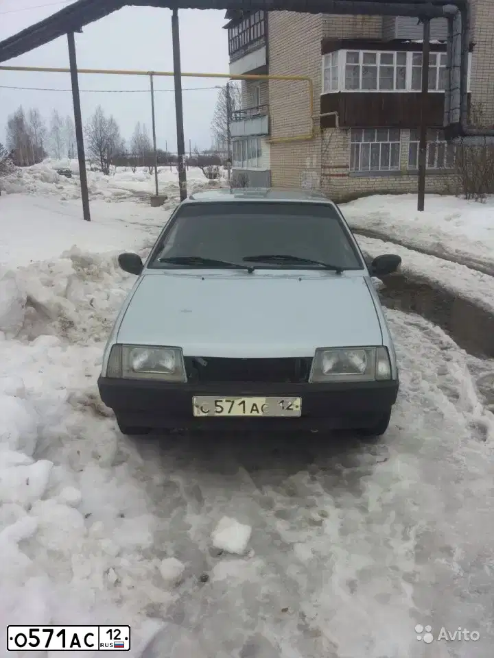 Фото автомобиля LADA 2108 SAMARA, 1998 — госномер О571АС12. Цвет: СЕРЕБРИСТО-ГОЛУБОЙ