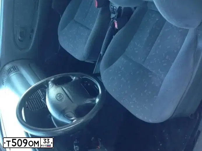 Фото автомобиля KIA SPECTRA, 2008 — госномер Т509ОМ33. Цвет: ТЕМНО-СИНИЙ