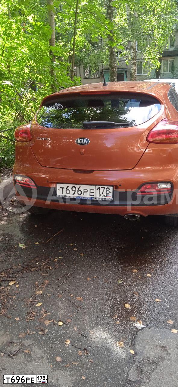 Фото автомобиля KIA CEE'D, 2013 — госномер А701ХХ147. Цвет: Оранжевый