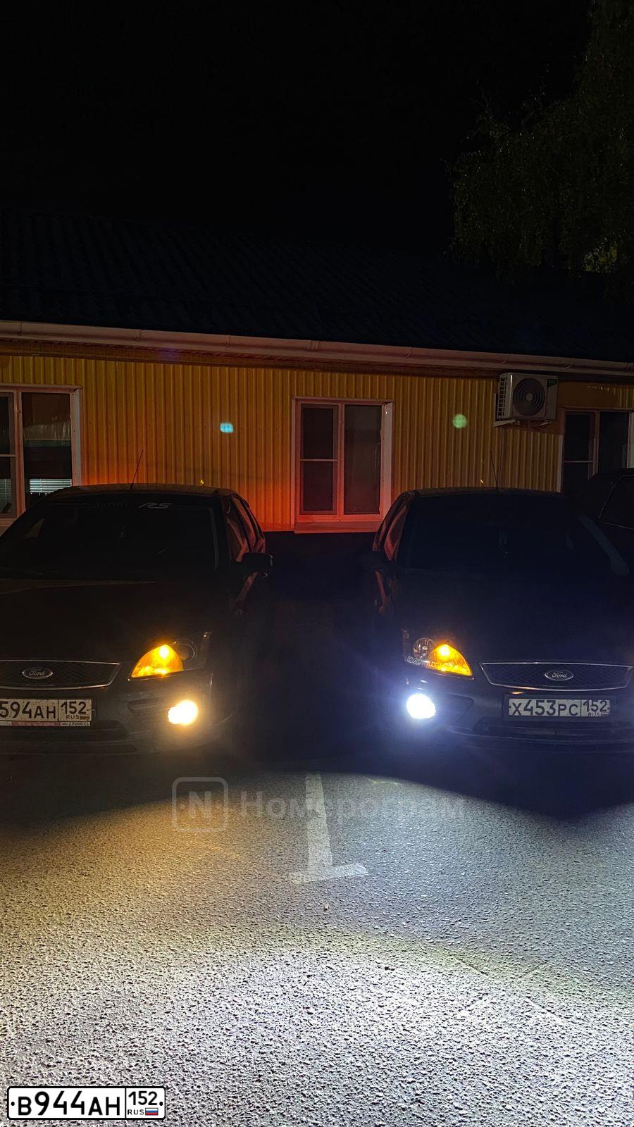 Фото автомобиля LADA 1118 KALINA, 2010 — госномер В944АН152. Цвет: Красный