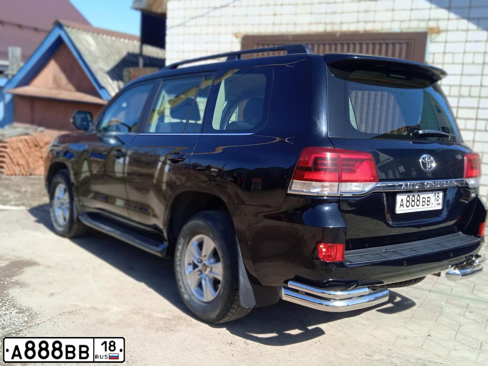 Фото автомобиля HONDA CR-V, 2013 — госномер Е888НЕ18. Цвет: Белый